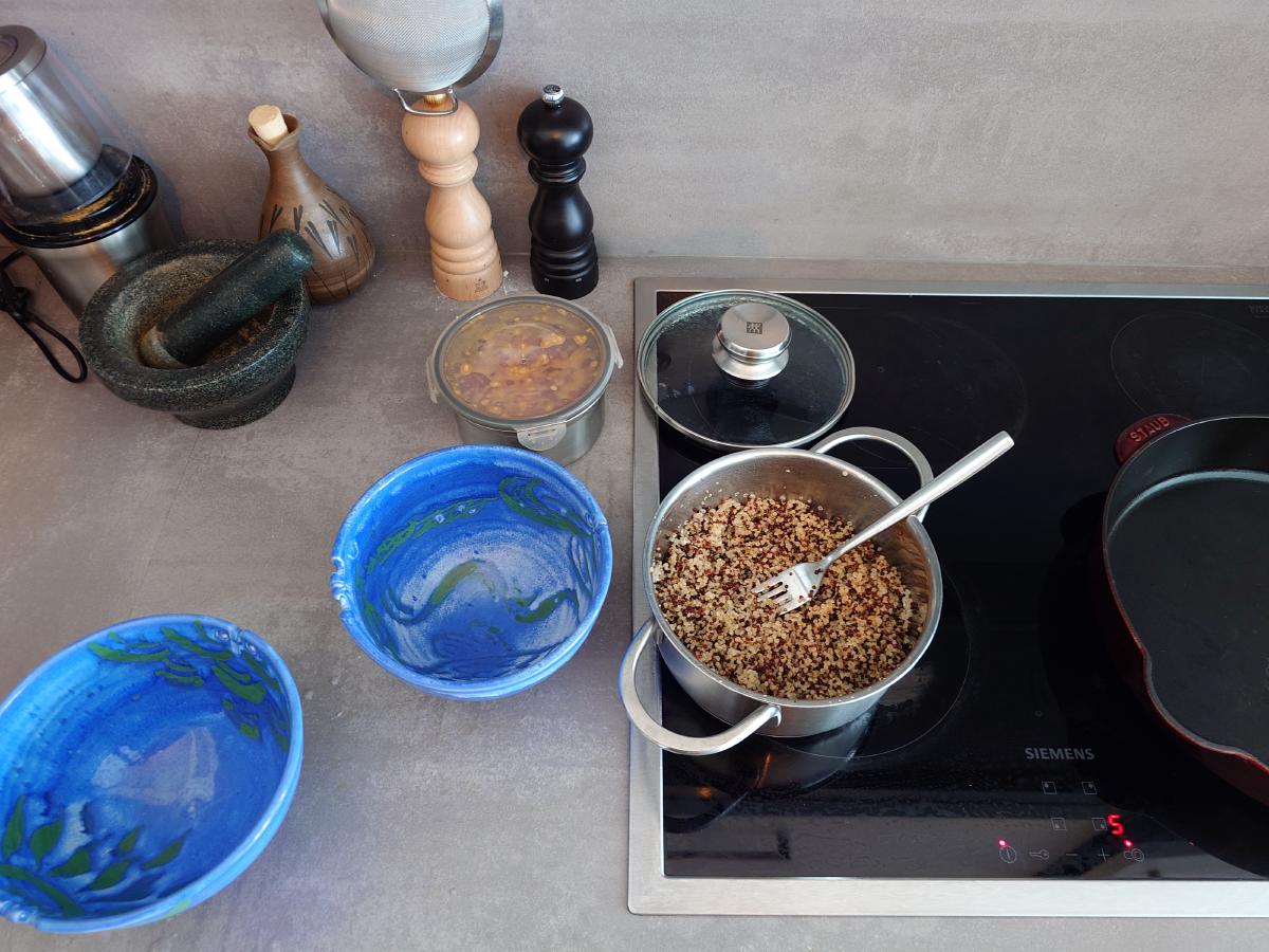 Quinoa cooking
