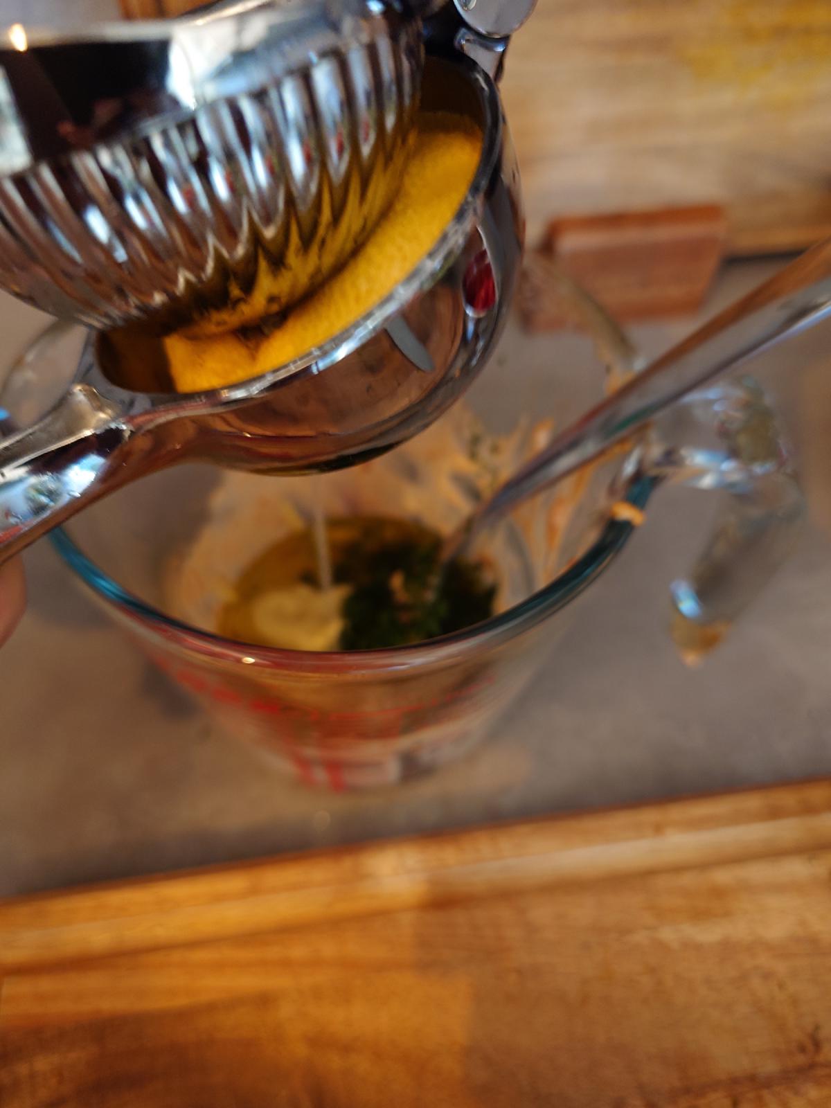 Lemon squeezed in