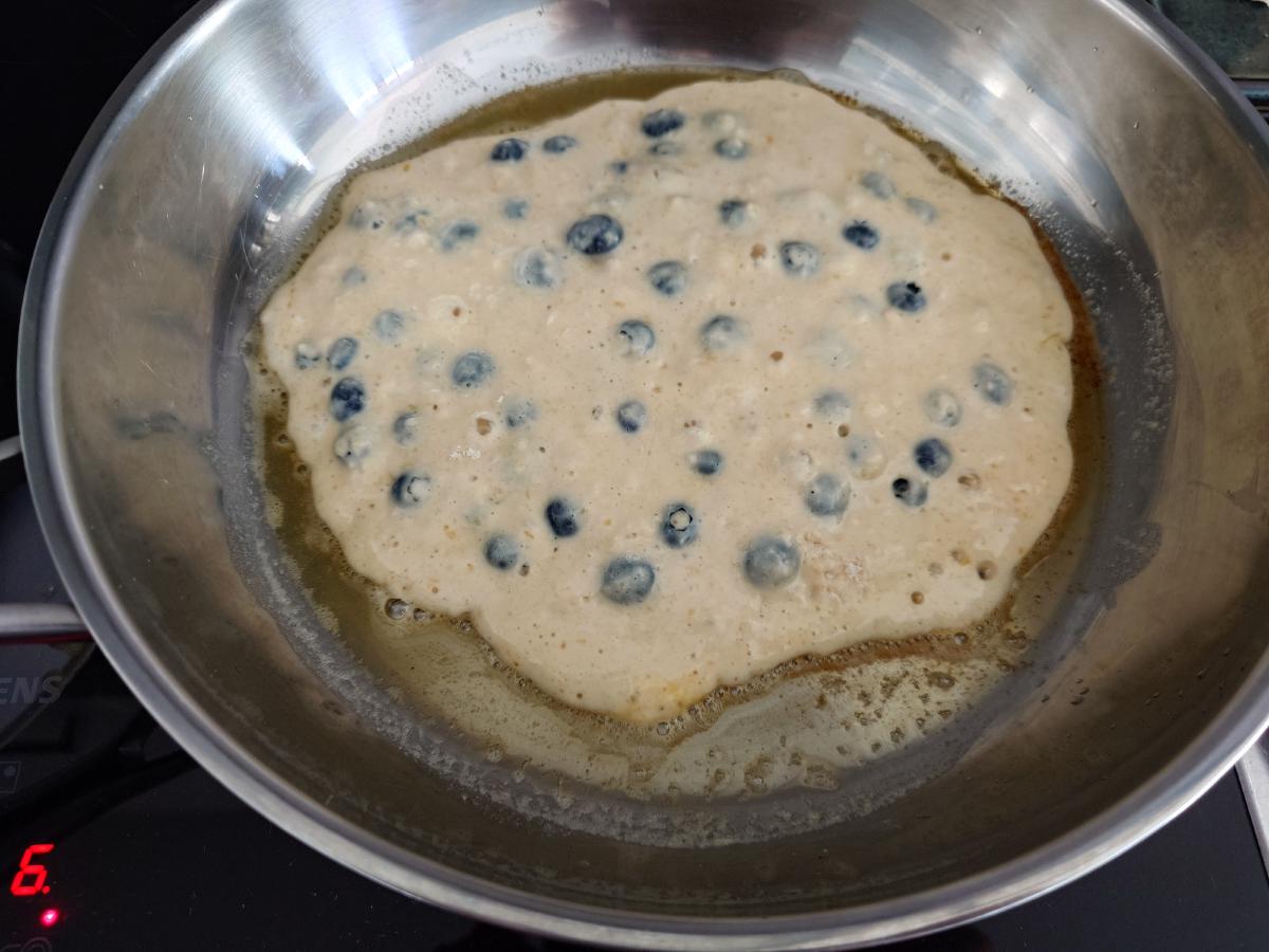 Bubbles forming across a still-wet surface, dial at 6.5