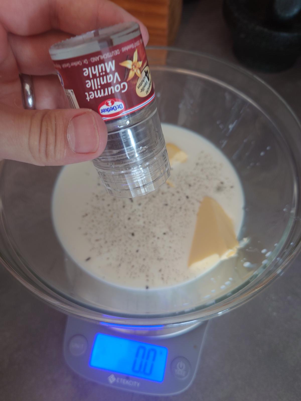 Vanilla ground over the bowl from the mill