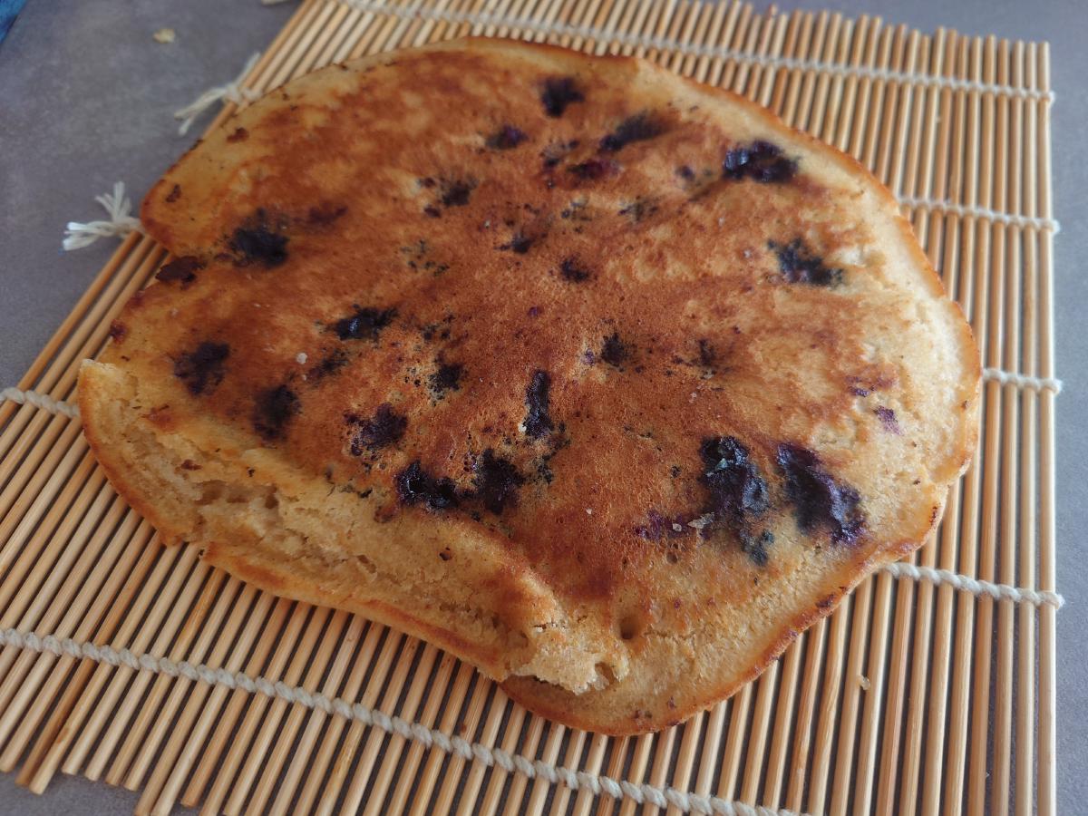 Finished blueberry pancake on the bamboo mat