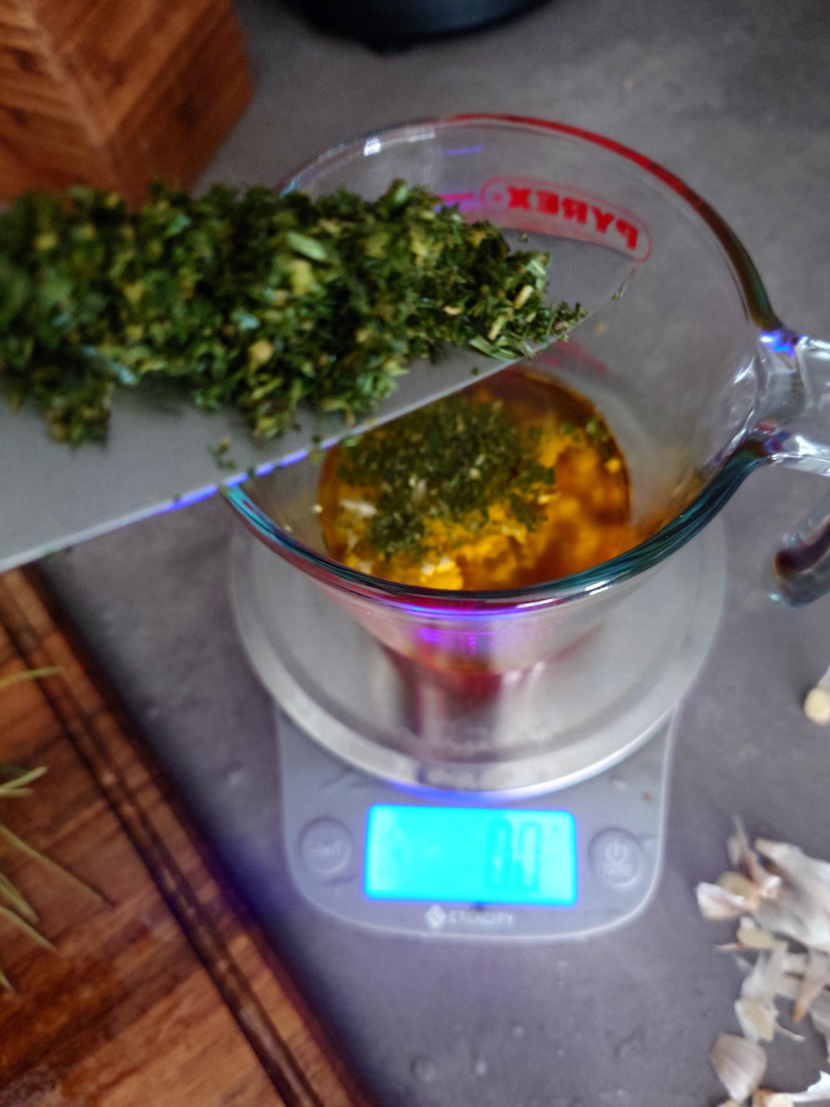 A knife-load of chopped oregano