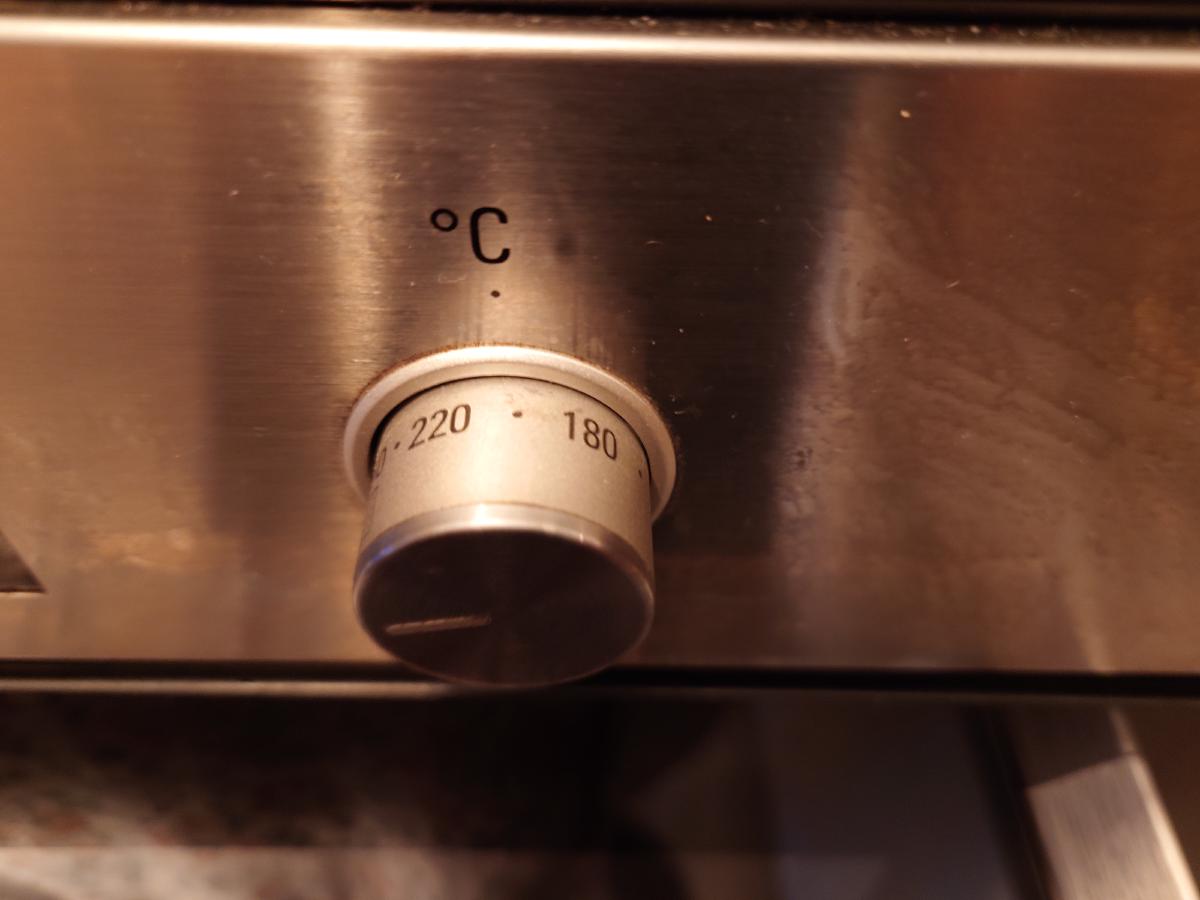 Oven knob turned up to 200